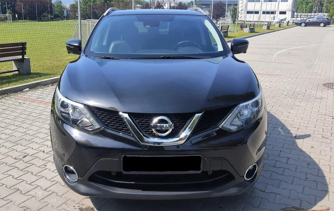 Nissan Qashqai cena 64500 przebieg: 131657, rok produkcji 2016 z Zambrów małe 92